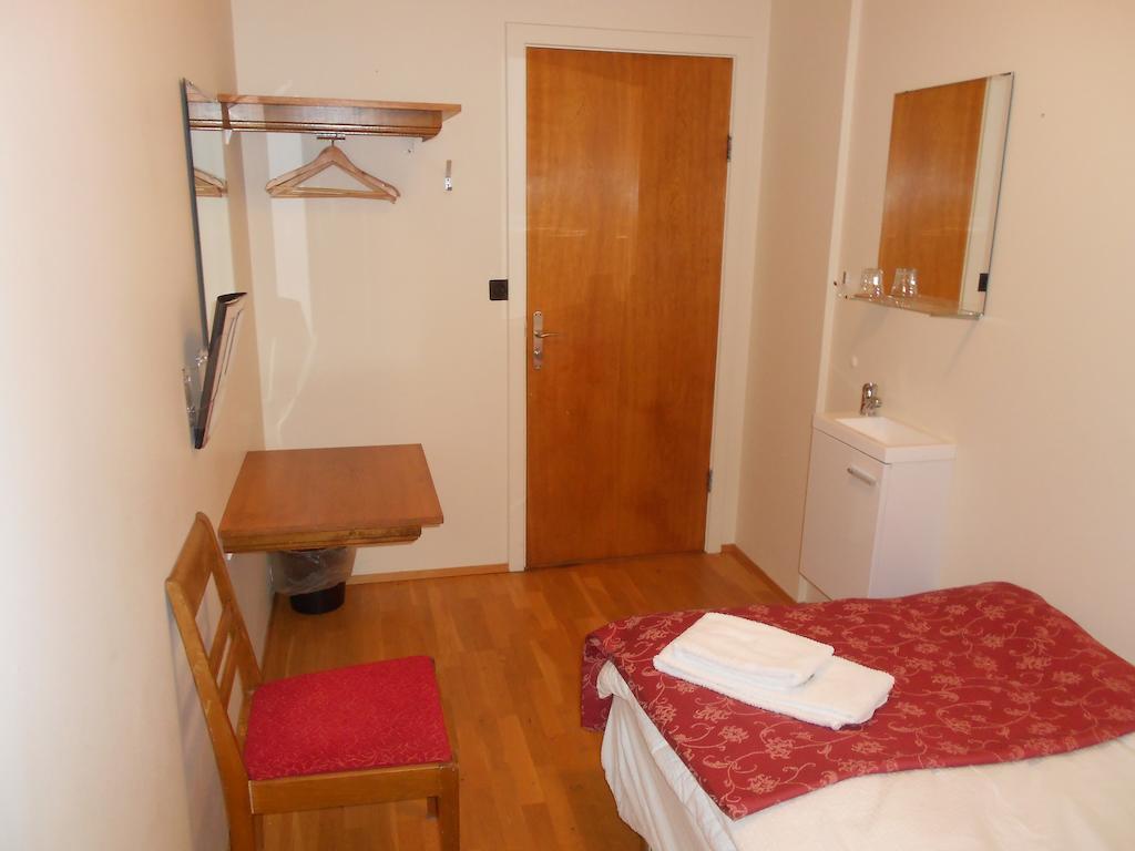 Nes Guesthouse Reykholt  Zimmer foto